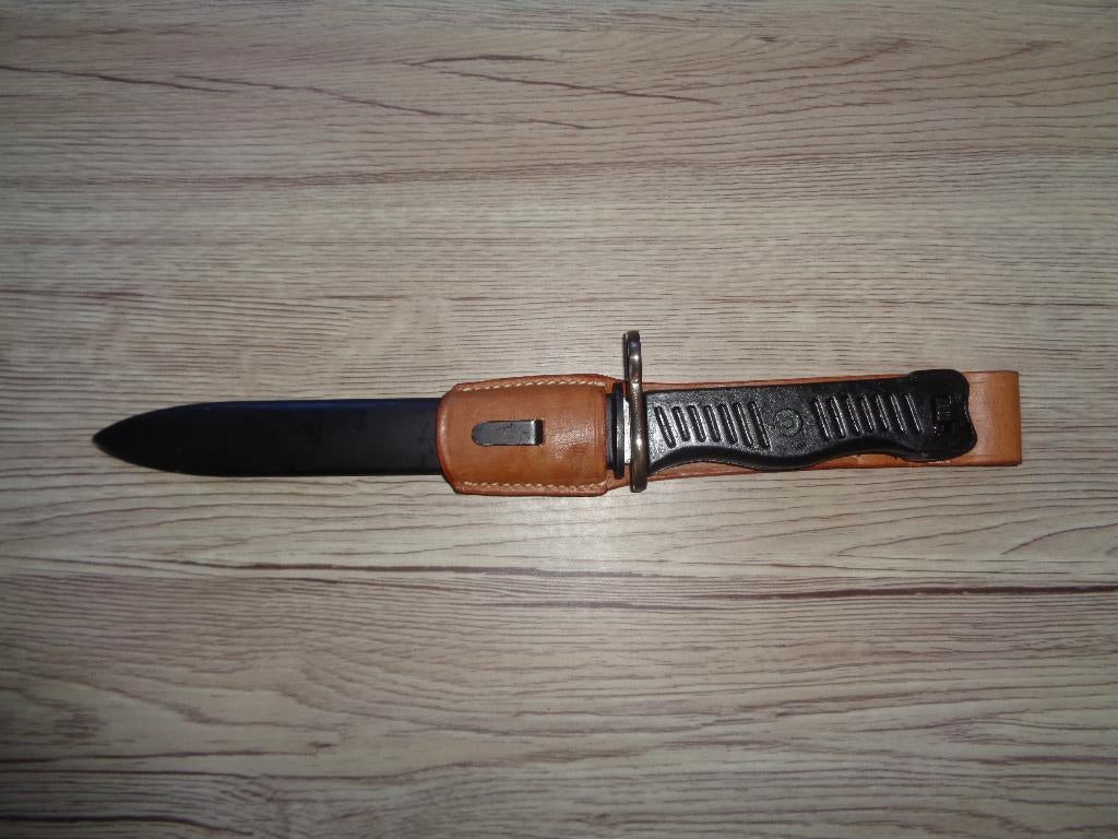 Baionnette M-56, Ophalen, Landmacht, Mes of Dolk