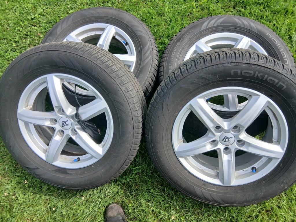 4 jantes Ford Kuga 5x108 + pneus hiver, Auto-onderdelen, Banden en Velgen, Band(en), Winterbanden, Ophalen