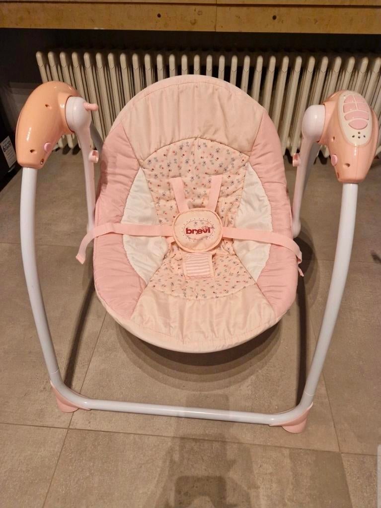 Balancelle Brevi Brilly Little Angel Rose 2, Enfants & Bébés, Enlèvement, Réglable