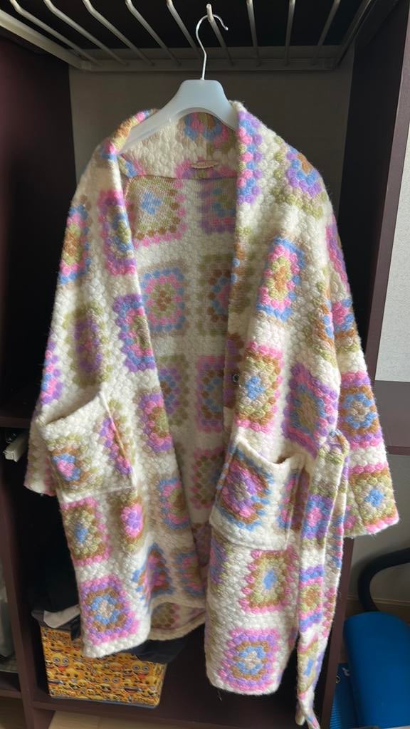 Jas van boetiek. Merk Sens Uniq, Kleding | Dames, Ophalen of Verzenden, Zo goed als nieuw