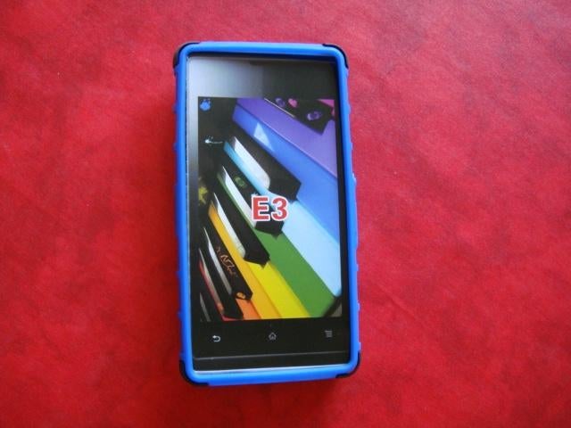 Coque plastique souple bleu Sony Xperia. Neuf., Envoi, Neuf