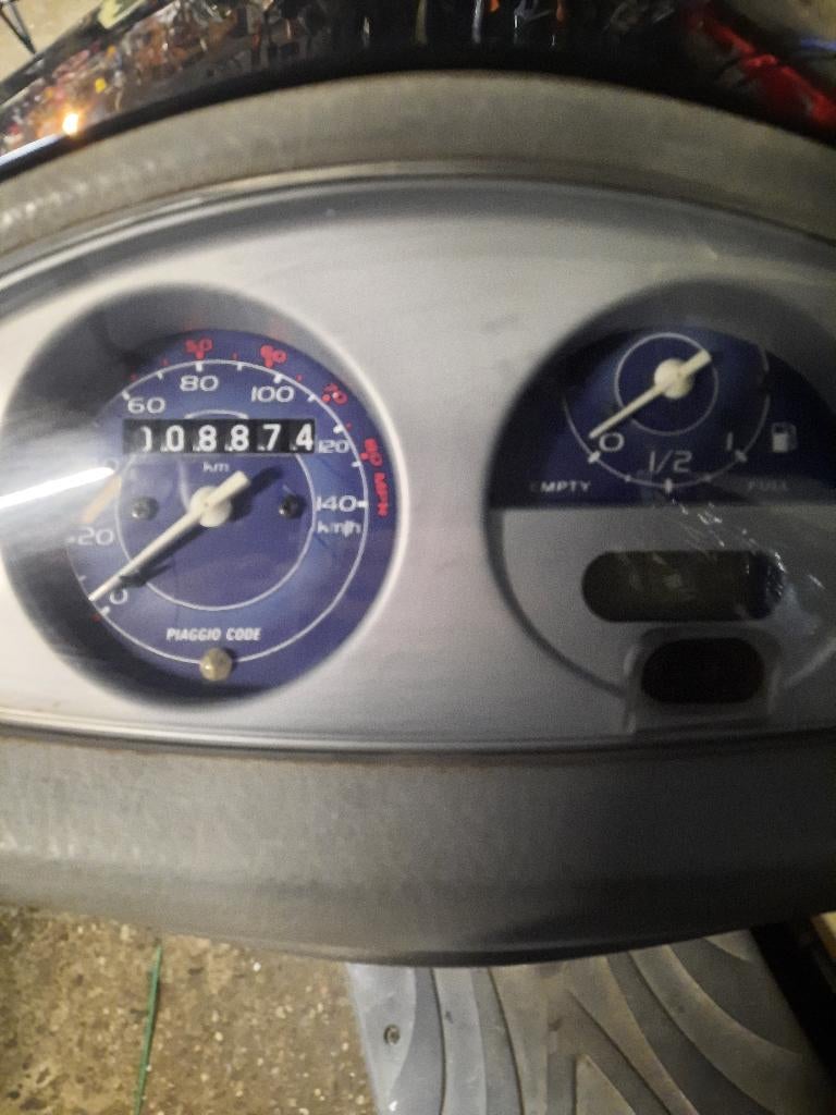 Piaggio fly 125cc, Scooter, Particulier, 125 cc, 11 kW of minder