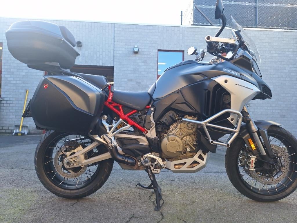 Radar Ducati Multistrada V4 S en parfait état avec garantie, Motos, Motos | Ducati, 1158 cm³, Permis Moto A, Entreprise, Plus de 35 kW