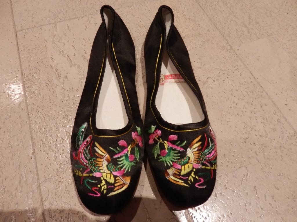 Chinese slofjes, Kleding | Dames, Ophalen of Verzenden, Nieuw, Pantoffels of Sloffen