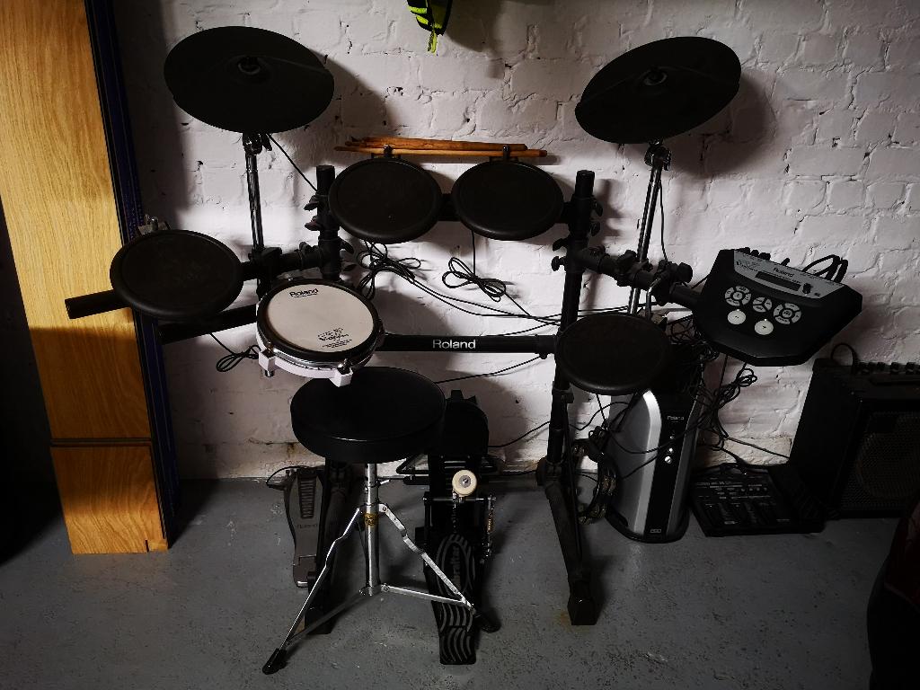 Batterie électronique Roland TD-6KV, Musique & Instruments, Batteries électroniques, Utilisé, Roland, Enlèvement