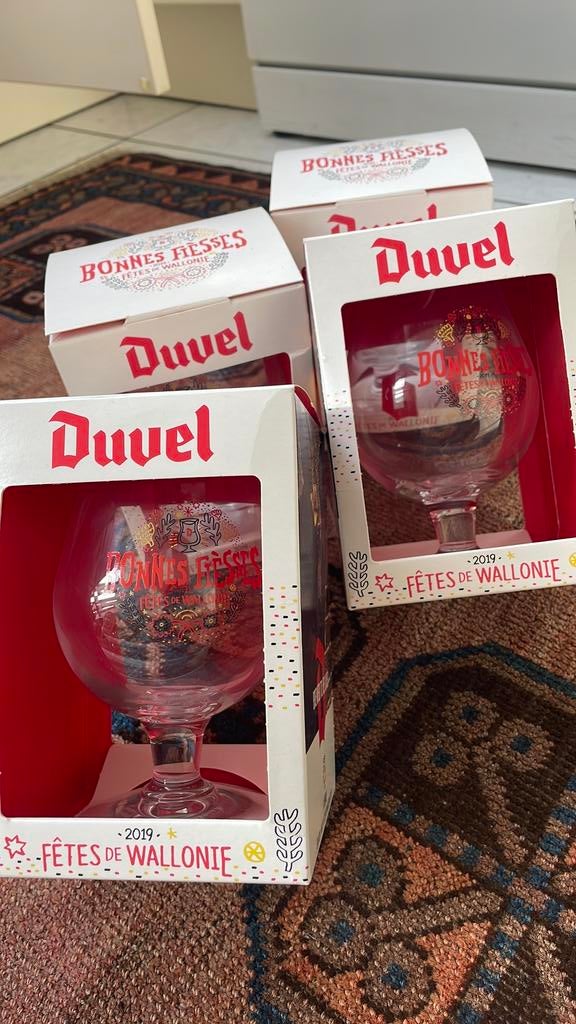 Verre a bière, Collections, Verres & Petits Verres, Neuf, Enlèvement