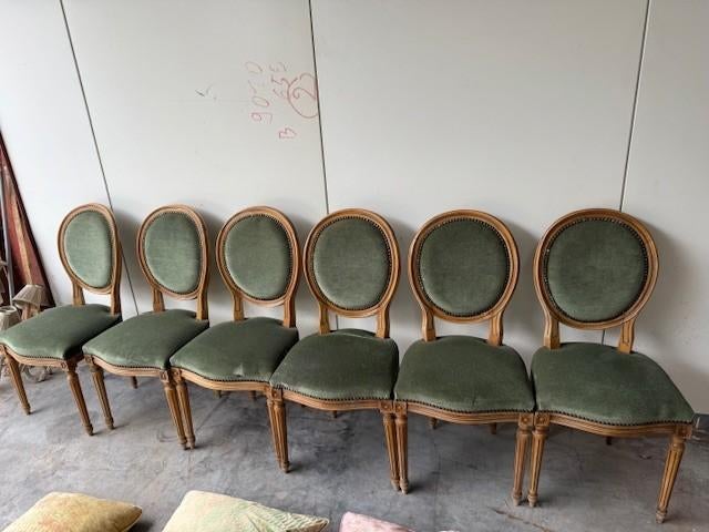 6 houten vintage stoelen met groene bekleding, Autres couleurs, Klassiek vintage, Enlèvement, Tissus