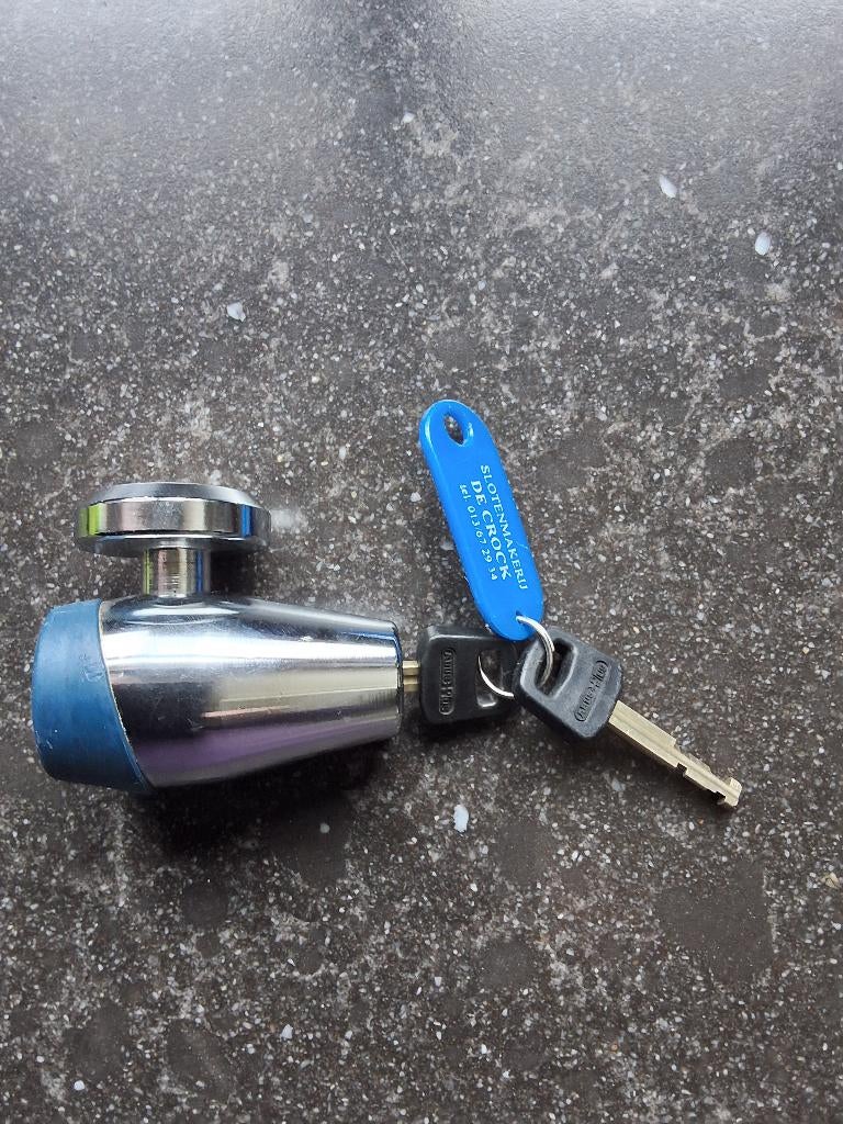 mot schijfremslot abus, Ophalen, Zo goed als nieuw