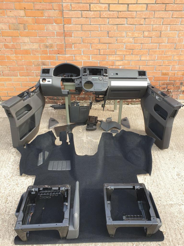 VW T5 T5.1 Multivan zwart dashboard, Auto-onderdelen, Ophalen, Gebruikt, Volkswagen