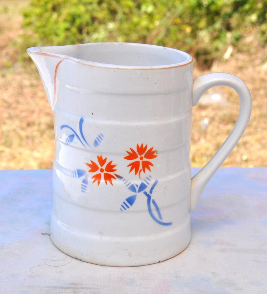 pichet vintage faiencerie de saint Ghislain, Antiquités & Art, Antiquités | Céramique & Poterie, Enlèvement ou Envoi