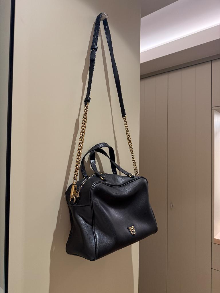 Pinko - Zwarte handtas, Ophalen, Gebruikt, Zwart, Schoudertasje