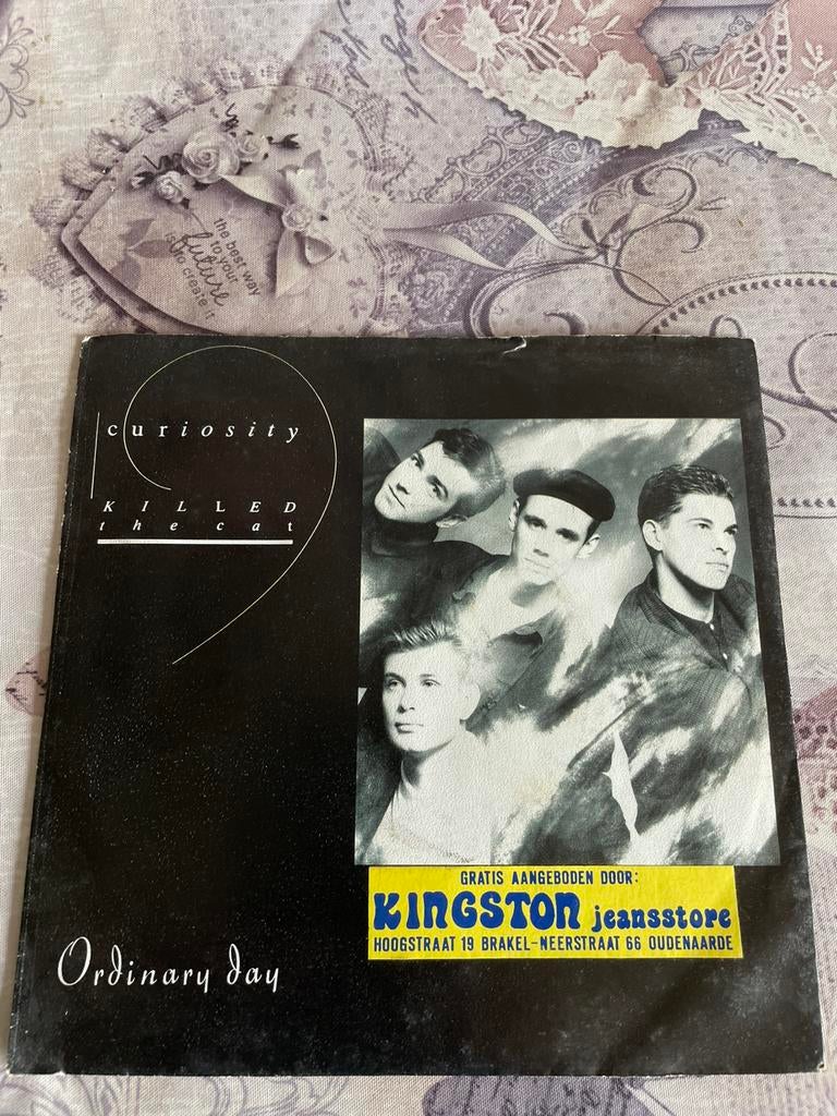 Curiosity killed the cat - ordinary day, Cd's en Dvd's, Vinyl Singles, Ophalen of Verzenden