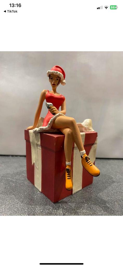 figurines en résines Lara Croft Tomb Raider Legend, Merry, Enlèvement ou Envoi, Utilisé