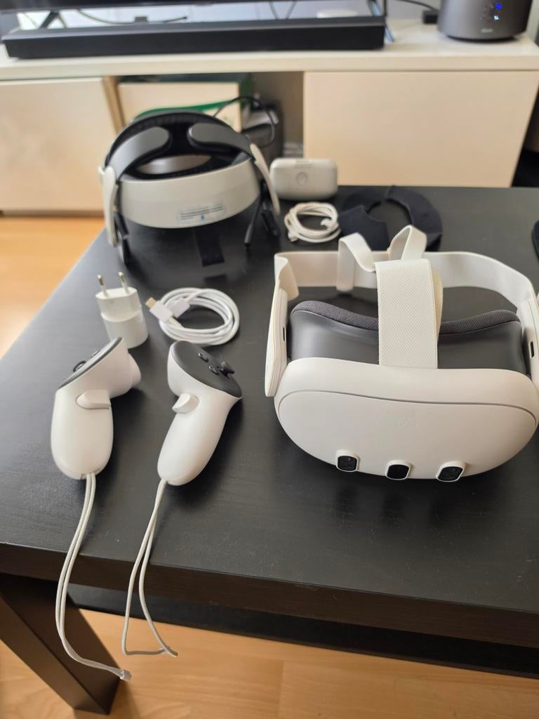 Meta Quest 3 (512 GB) + BoboVR M3 Pro - garantie 2027, Games en Spelcomputers, Virtual Reality