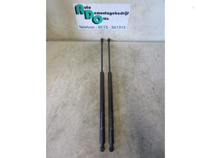 Set Gasdempers Achterklep van een Citroen Saxo (Saxo 99-), Gebruikt, -, Ophalen of Verzenden, -