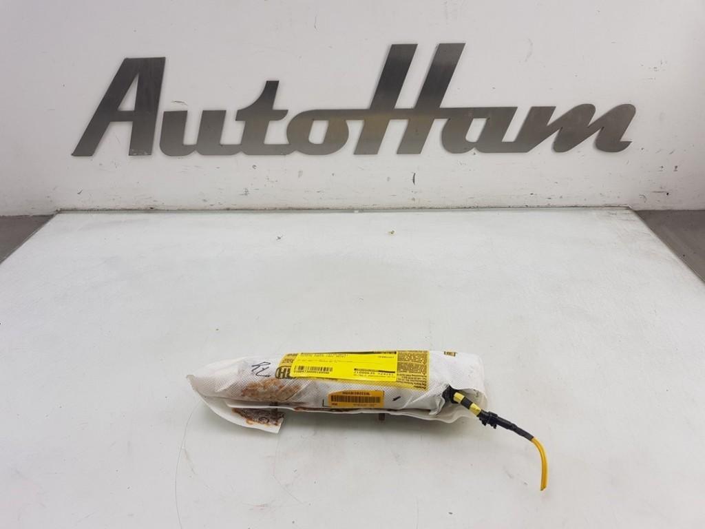 AIRBAG SIEGE Toyota Yaris III (P13) (01-2010/09-2020), Kundenbetreuung@toyota.de, Toyota, Utilisé, Toyota-Allee 2
50858  Köln, DE