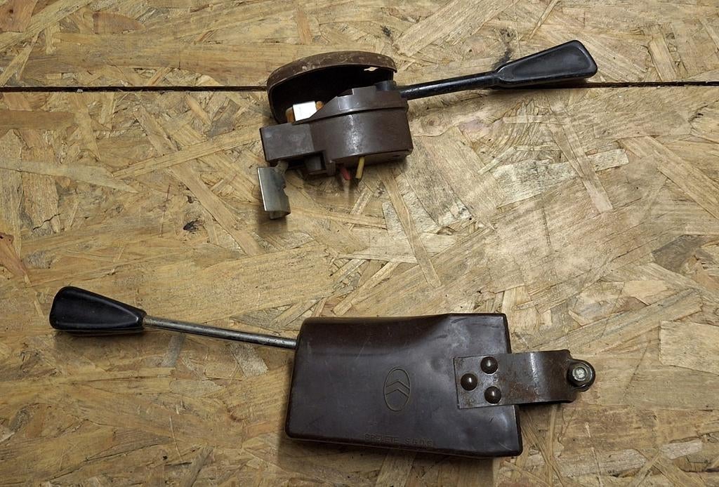 Verlichting schakelaars Citroën 2cv / 2pk., Auto-onderdelen, Ophalen of Verzenden, Gebruikt, Citroën
