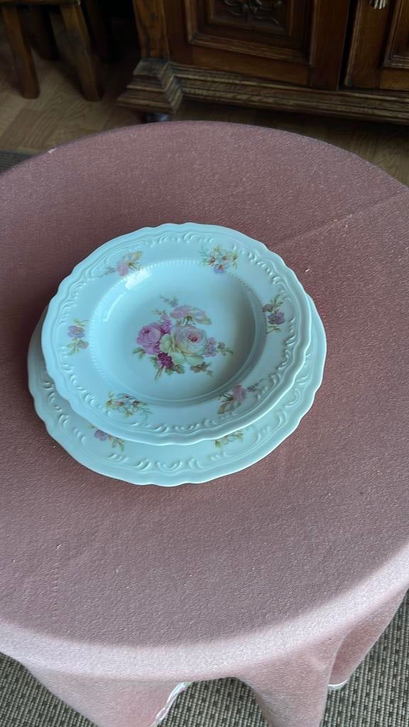 Service 6x Royal limoges, Enlèvement