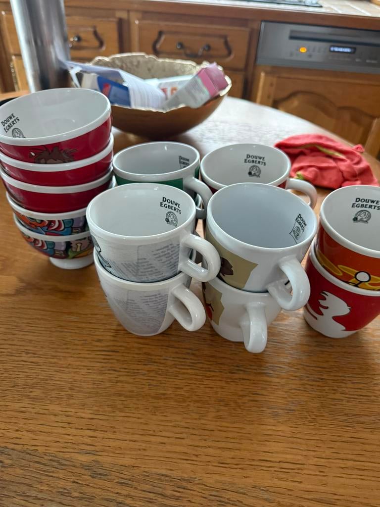 Tasses et petits bols, Céramique, Enlèvement, Utilisé, Autres styles