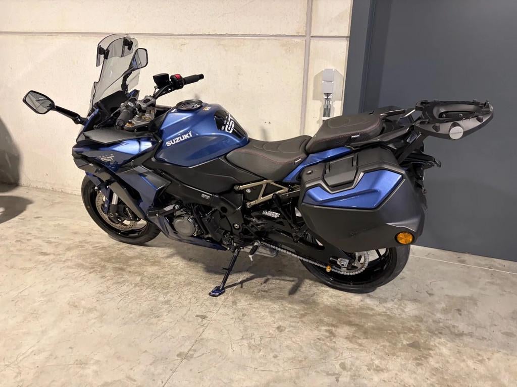 Suzuki GSX-S1000GT (bj 2023) - foto 3