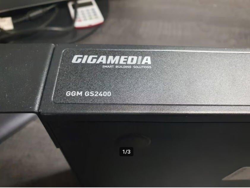 2 Commutateur Ethernet 24 ports RJ45, Ophalen, Refurbished