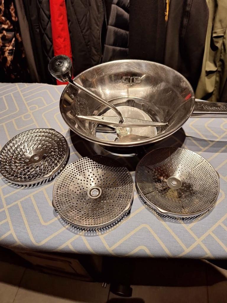 Basse. vite merk moulinex, Ophalen, Zilver, Zo goed als nieuw, Metaal