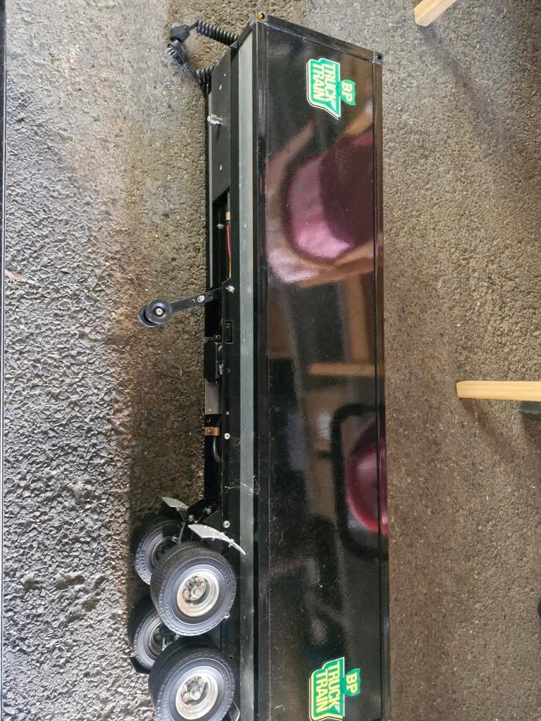 Modèle réduit BP Truck Train Trailer 2 pièces, Enlèvement