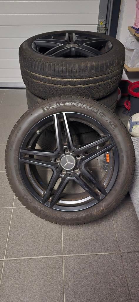 Velgen en banden mercedes, Auto-onderdelen, Banden en Velgen, Ophalen, Band(en)