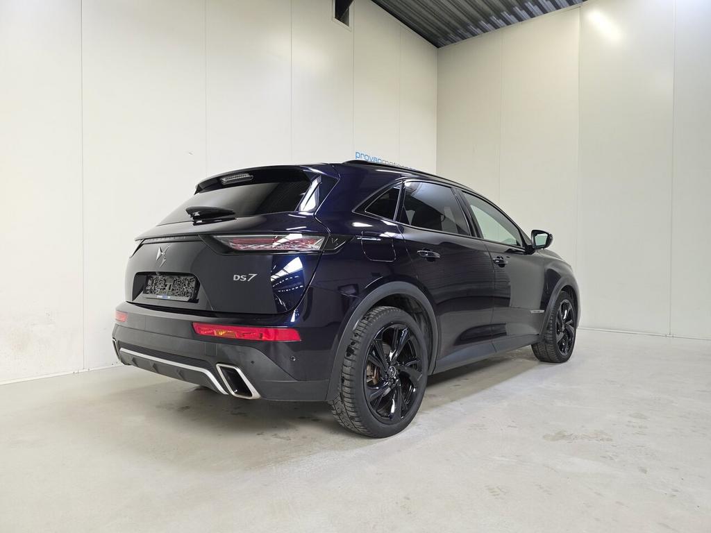 DS Automobiles DS7 Crossback 1.6 Plug In Hybrid  'Louvre' -, 4 deurs, 0 min, https://public.car-pass.be/vhr/b6471767-9986-4693-a83d-27f39b6fdec4