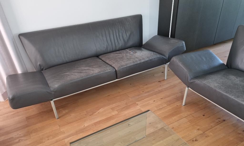 Deux sièges en cuir, Maison & Meubles, Canapés | Salons, Utilisé, Banc droit, Trois personnes, 150 à 200 cm, 75 à 100 cm, Cuir