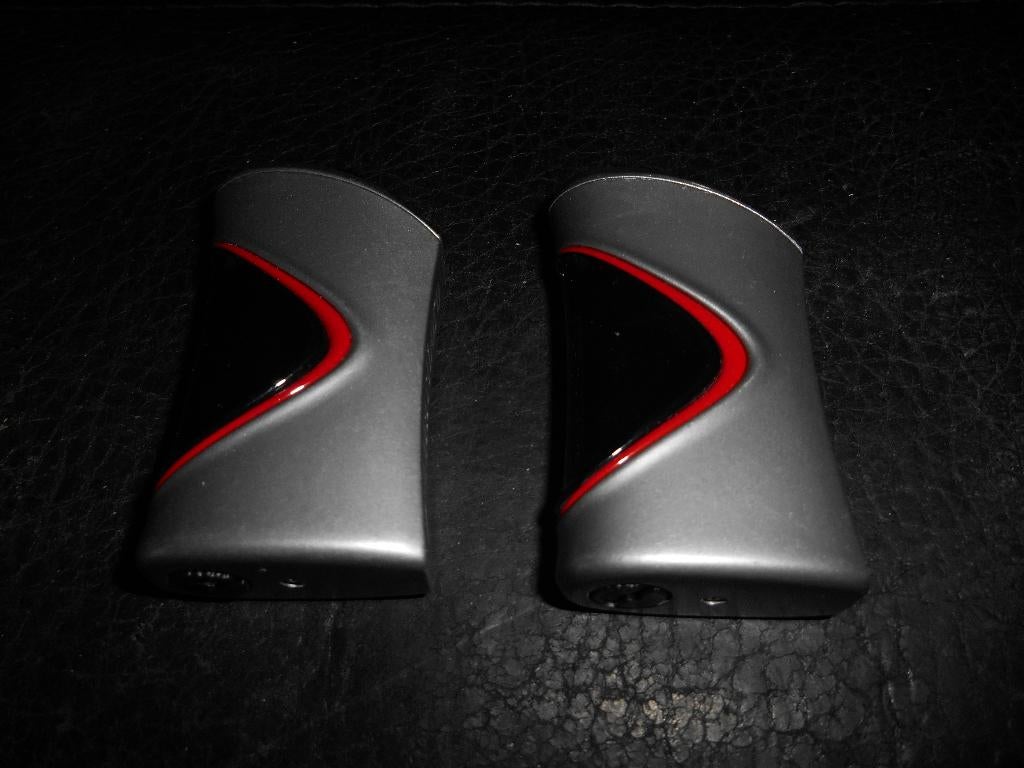 Lot de 2 Briquet rechargeable en métal MARLBORO, Collections, Enlèvement ou Envoi, Briquet