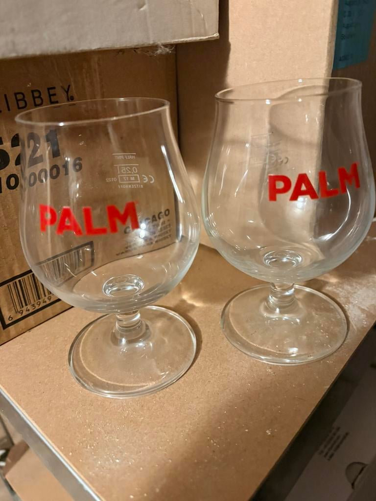2 boîtes de 6 verres de 33 cl, Collections, Marques de bière, Enlèvement, Comme neuf, Verre ou Verres, Palm