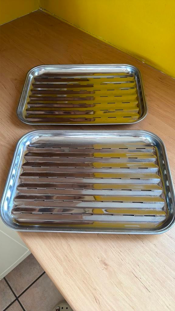 roestvrijstalen barbecue ovenschaal.25/30 cm, Huis en Inrichting, Woonaccessoires | Dienbladen, Ophalen of Verzenden