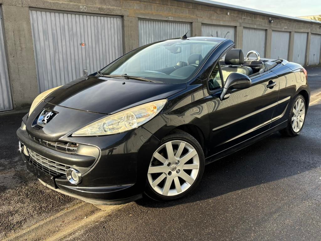 Peugeot 207cc - 1.6 Essence - 167 000 Km - Homologuée, Autos, Peugeot, Cuir, Achat, Cabriolet, Boîte manuelle