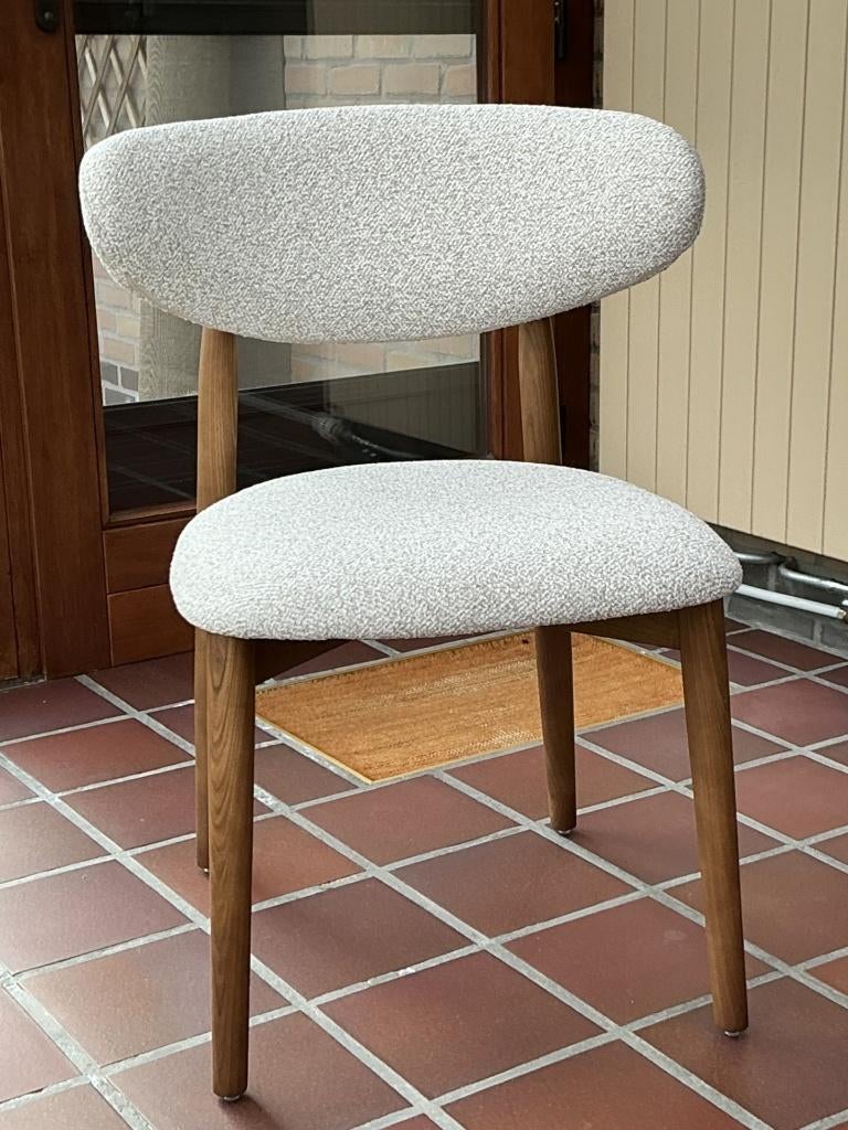 Zes prachtige, nieuwe eetkamerstoelen, Huis en Inrichting, Stoelen, Nieuw, Vijf, Zes of meer stoelen, Hout, Stof, Wit, Ophalen