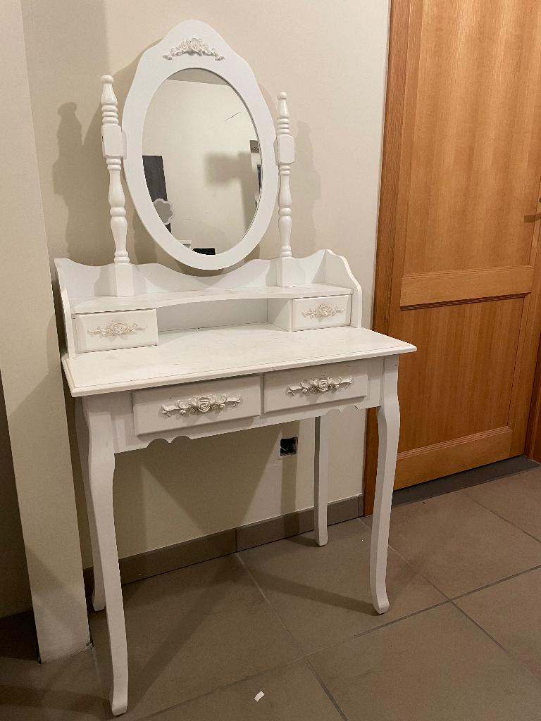 Make-up tafel, Enlèvement, Utilisé, 100 à 150 cm