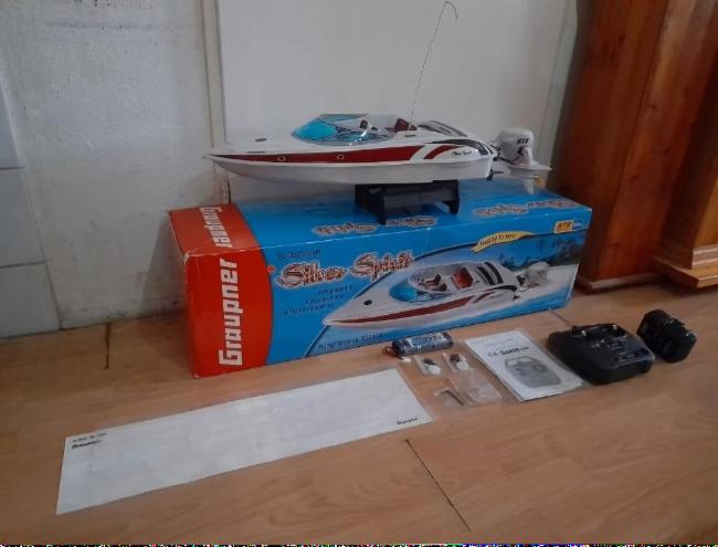 Zeer mooie orginele snelle Vintage Graupner Silver Spirit, Hobby & Loisirs créatifs, Modélisme | Bateaux & Navires, Enlèvement