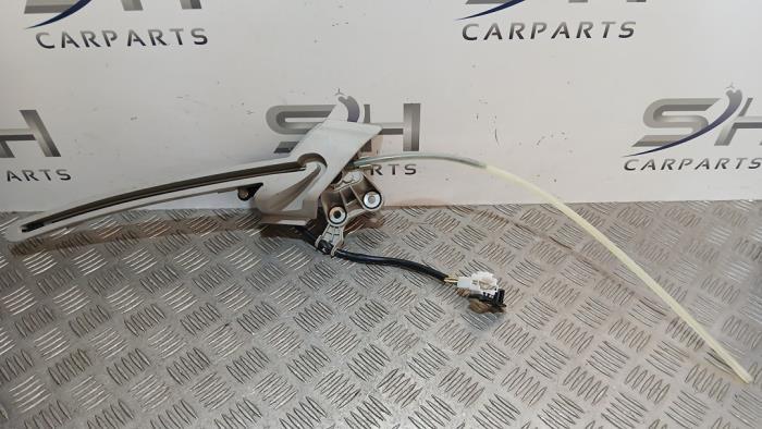 Moteur de cache-bagages droite d'un Mercedes E-Klasse, 3 mois de garantie, Utilisé, -, -