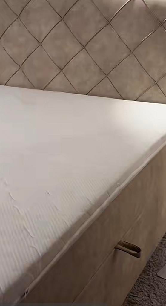 Surmatelas neuf 1,60 sur 200, Maison & Meubles, Enlèvement, Neuf