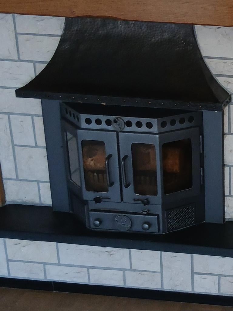 Barbas houtkachel, Huis en Inrichting, Ophalen, Houtkachel