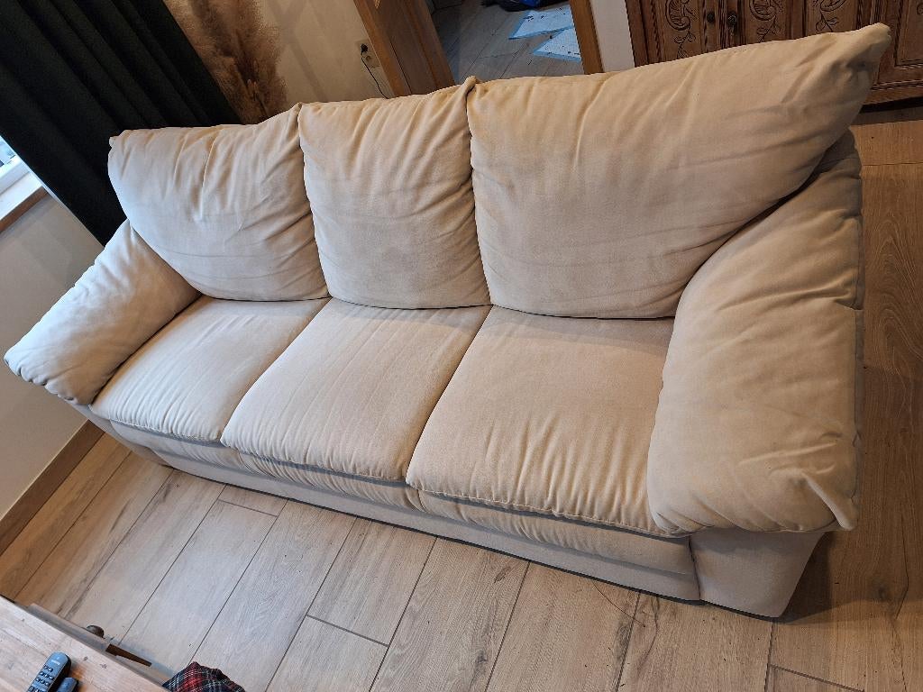 Salon alcantara beige tres confortable etat impeccable, Maison & Meubles, Enlèvement ou Envoi, Comme neuf, Synthétique, 100 à 125 cm