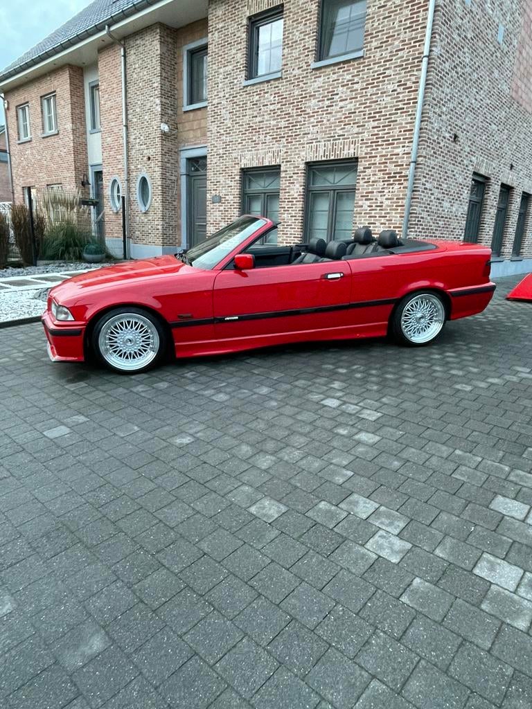BMW E36 328i CABRIO/OLDTIMER!, Auto's, BMW, Particulier, Automaat, Te koop