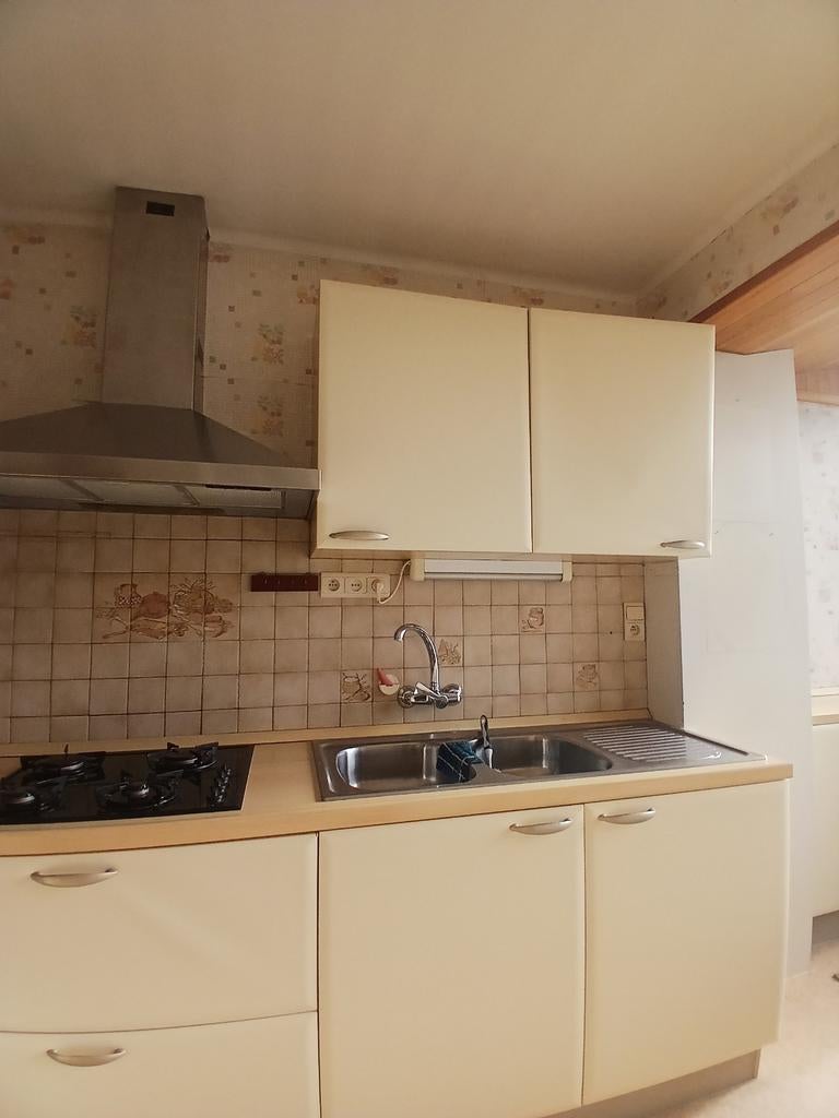 Volledig ingerichte keuken inclusief toestellen, Huis en Inrichting, Keuken | Complete keukens, Ophalen