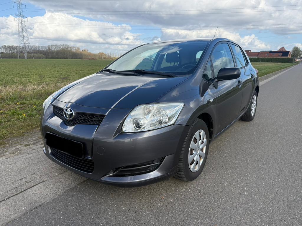 Toyota auris diesel, Autos, Argent ou Gris, Achat, Noir, 5 portes