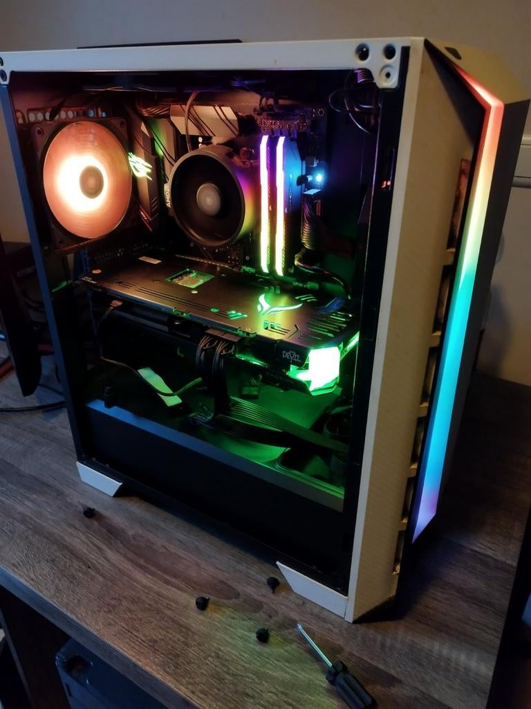 PC de jeu avec carte graphique et composants, Informatique & Logiciels, Enlèvement, Utilisé