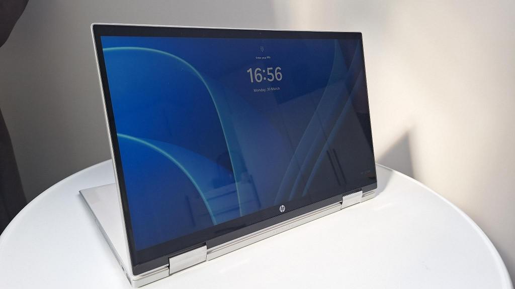 HP Pavilion x360 15-ER1755ND (QWERTY keyboard), Computers en Software, I5-1235U, Zo goed als nieuw, HP Pavilion, SSD