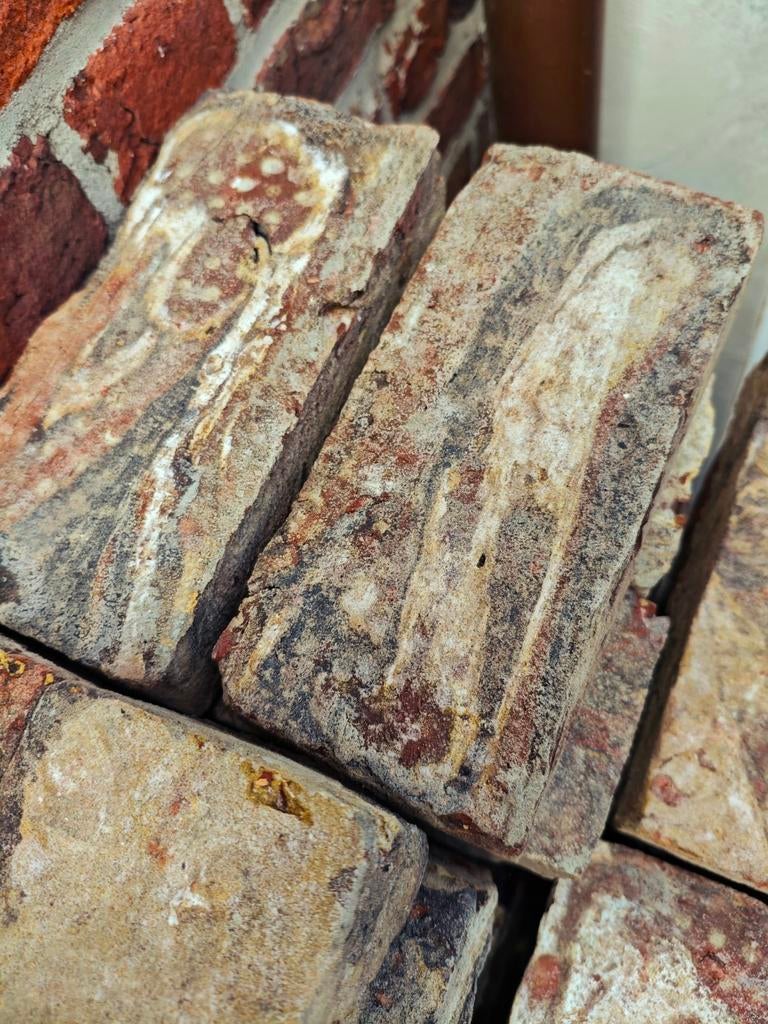 500 bakstenen handformaat 18 op 8.5 cm, Ophalen, Gebruikt, Bakstenen