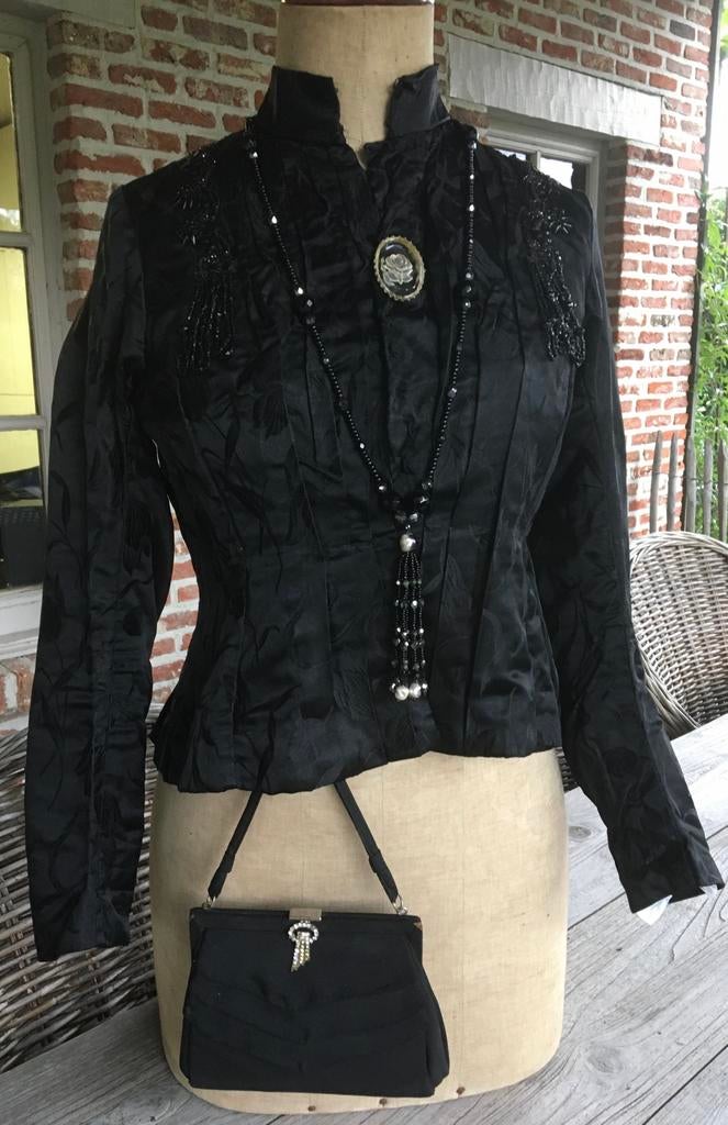 Buste en Bodice zwart, Antiek en Kunst, Ophalen, Dames