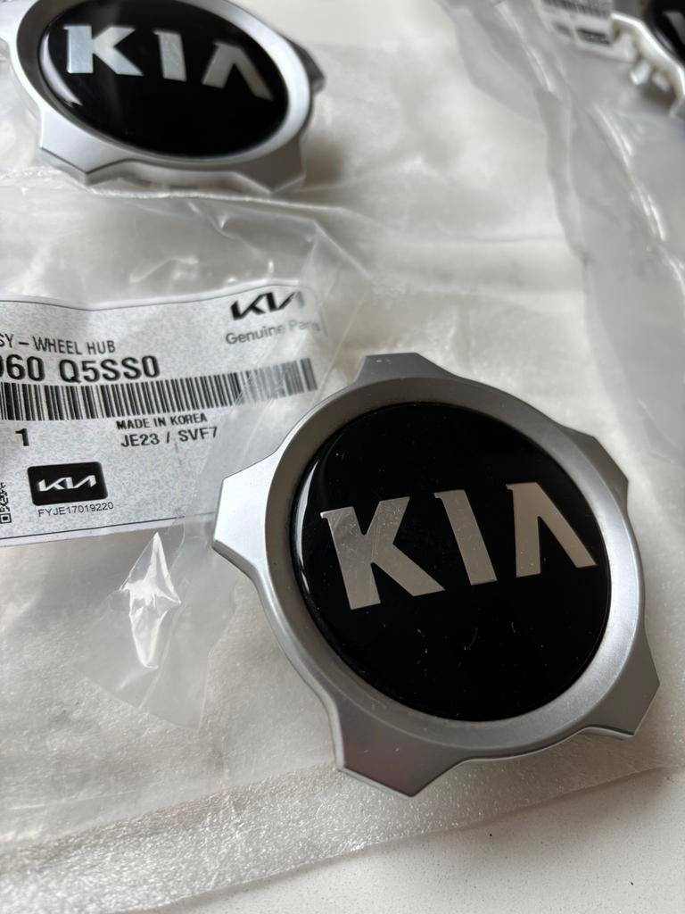 Kia proceed GT naafdoppen 4x, Ophalen of Verzenden, Zo goed als nieuw