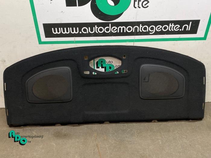 Plage arrière d'un Lexus IS 200 (IS 200 99-), -, 3 mois de garantie, Lexus, Utilisé